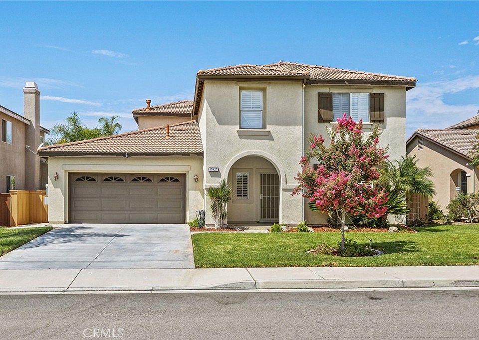 1st image of 17927 Boxwood Dr