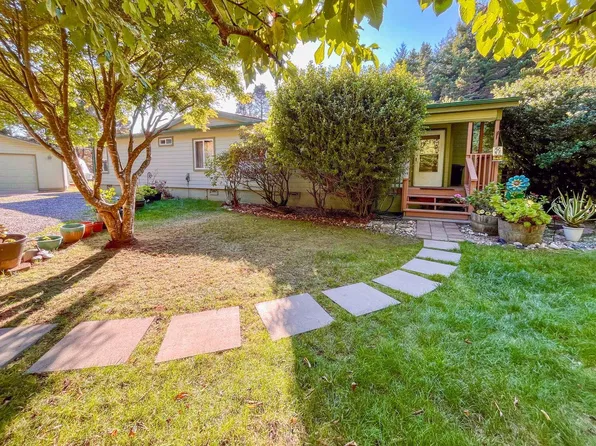 500 Sunrise Ave, Crescent City, CA 95531