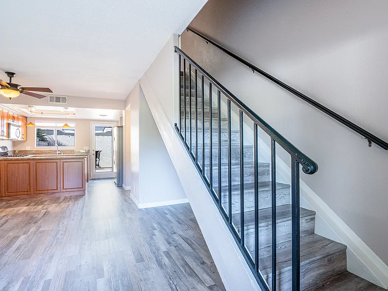 448 Tava Ln — Photo 4