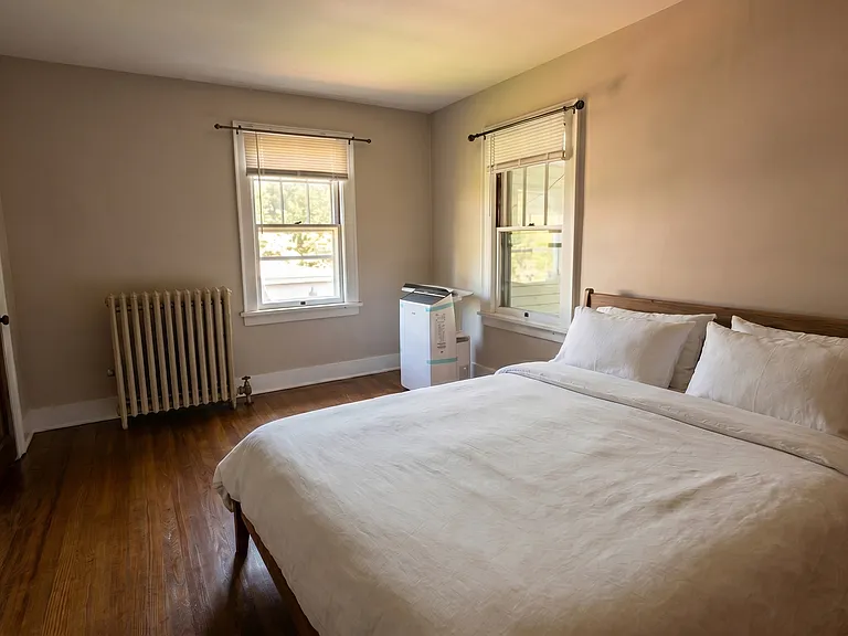 234 E Hamilton Ave — Photo 9