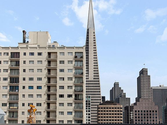 4th image of 1022 Powell St APT 3