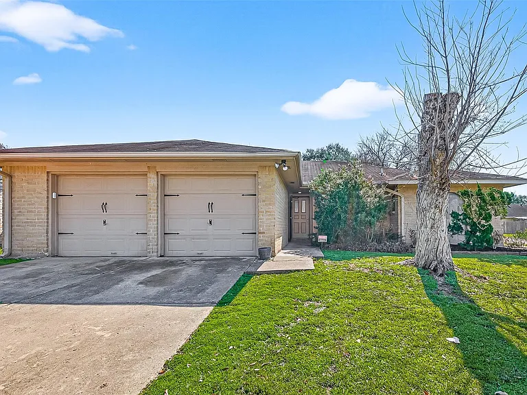 927 Comstock Springs Dr — Photo 43