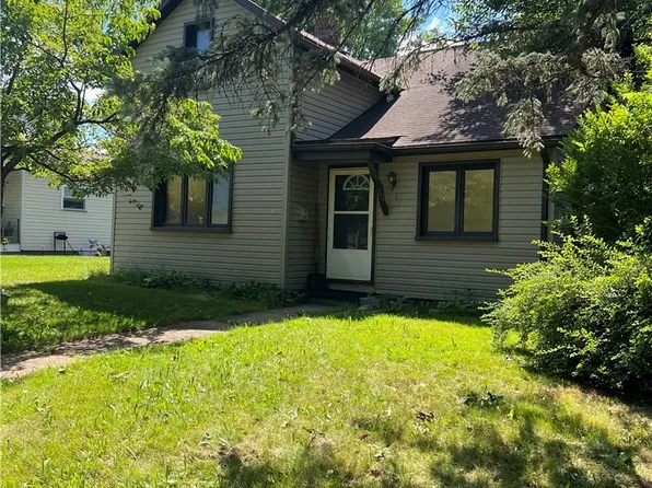 304 E 4th St, Dover, OH 44622
