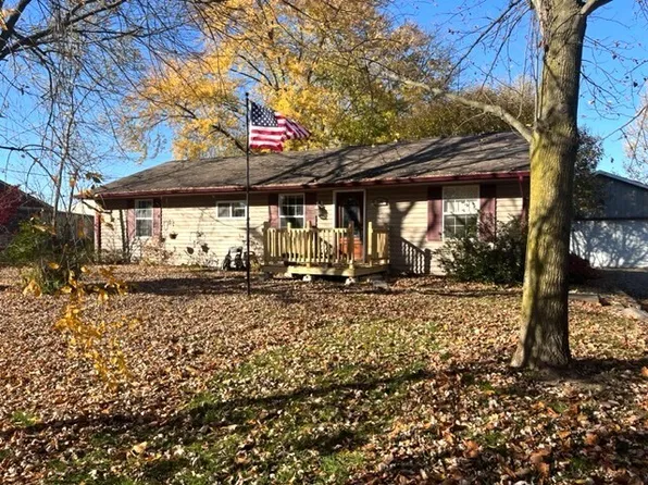 786 E 400 N, Greenfield, IN 46140