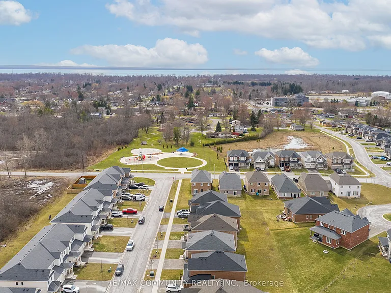 1450 Sharon Dr — Photo 29