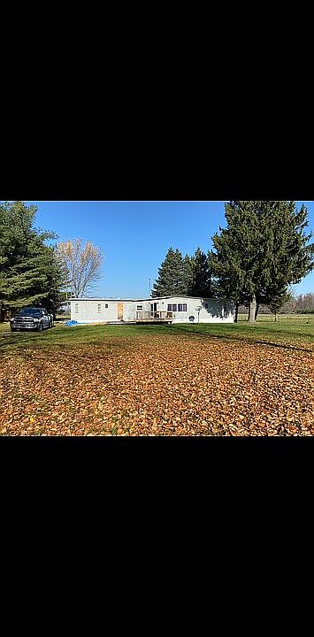 2nd image of 4940 Shabbona Rd