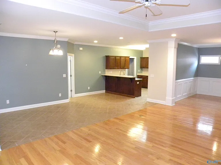 54 Belmont Pl — Photo 15
