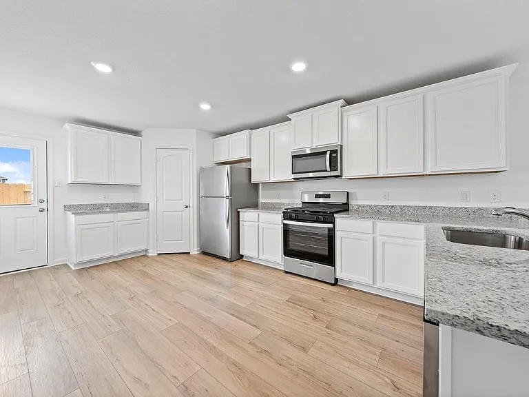 369 Silent Meadow Run — Photo 2