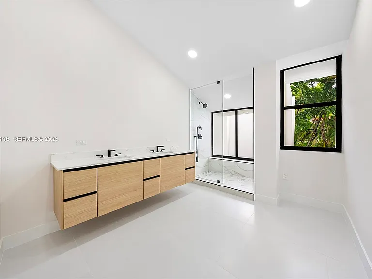 7540 Los Pinos Blvd — Photo 37