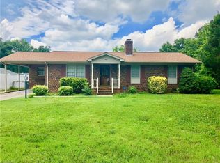 1803 Rendall St, Burlington, NC 27215