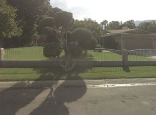 2407 E Rogers Rd, Palm Springs, CA 92262