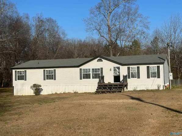 2716 County Road 235, Town Creek, AL 35672