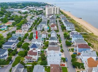 410 Pinewell Dr, Norfolk, VA 23503