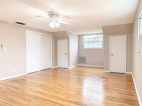 5th image of 5260 42nd St S