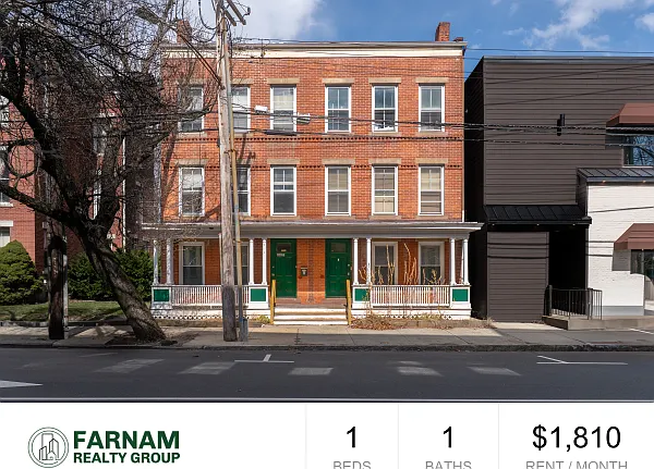 3 Trumbull St #2R — Photo 1
