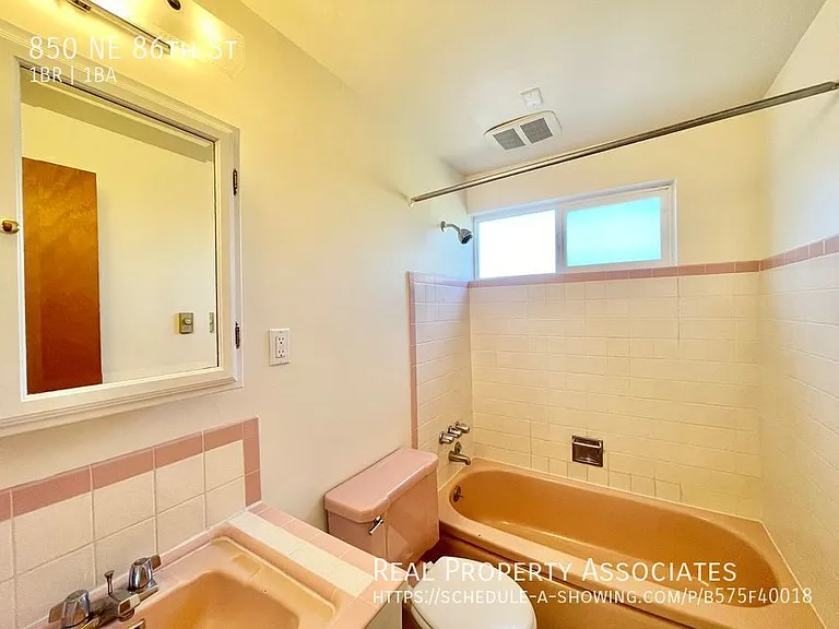 850 NE 86th St — Photo 11