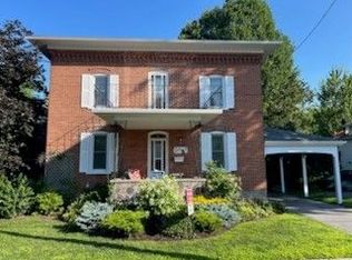 11 Peter St, North Glengarry, ON K0C1T0