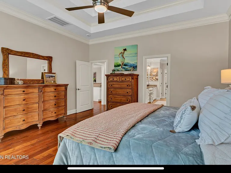 437 Chapel Grove Ln — Photo 15