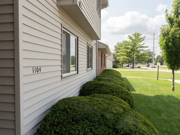 1104 Kara Dr #1104, Champaign, IL 61822