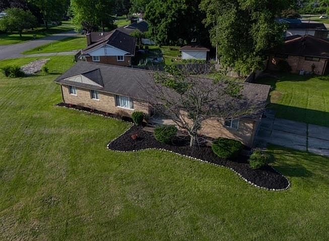 1st image of 6453 Meadowwood Ln