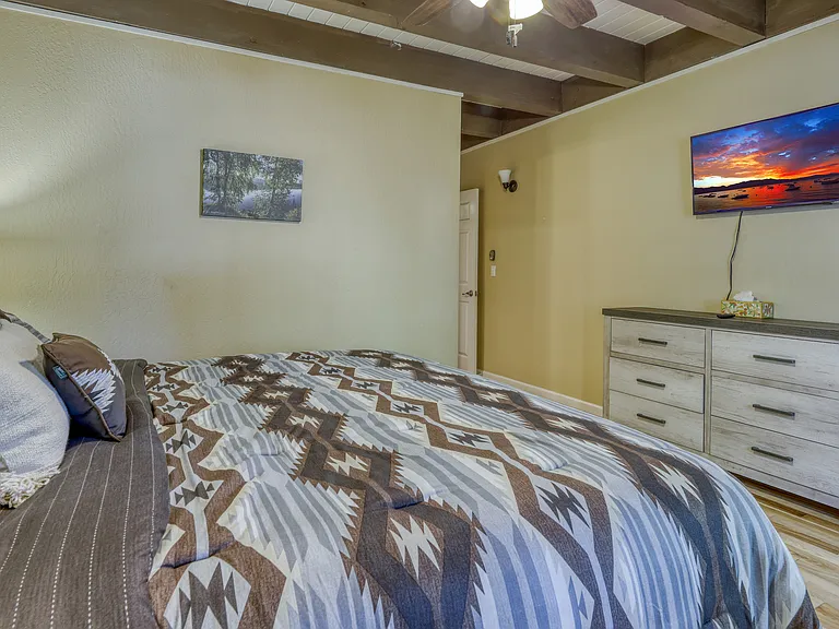 949 Harold Dr #22 — Photo 13