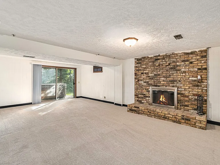 7208 Pine Dr — Photo 13