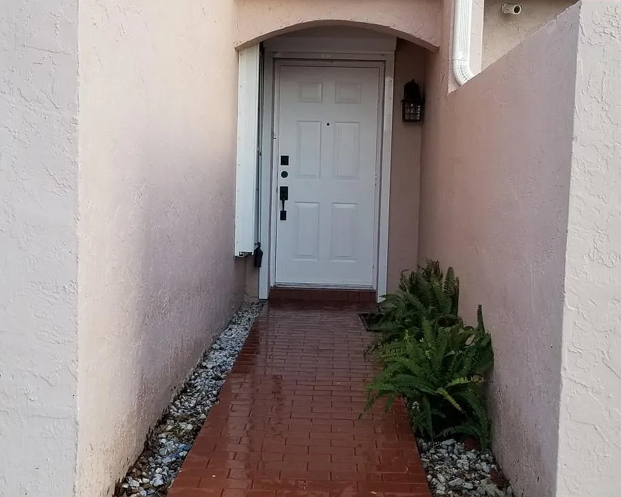 12837 SW 65th Ter