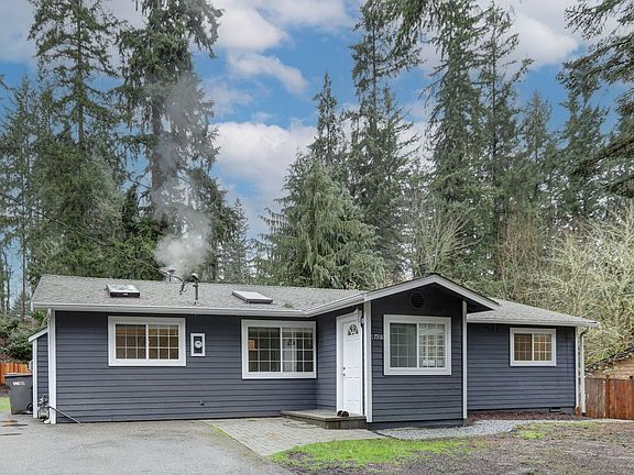 2nd image of 17918 NE 157th St