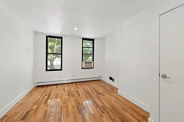 Rented by Compass | media 11