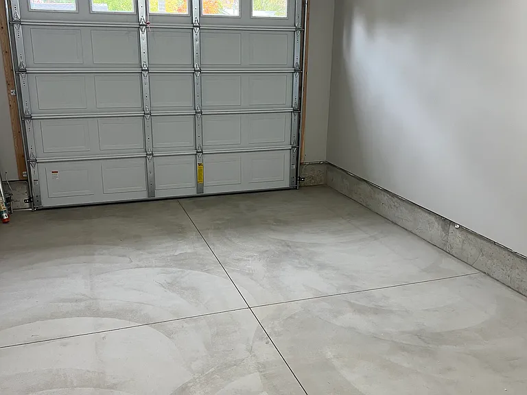 1 Car garage