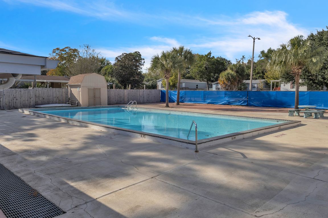 next background image