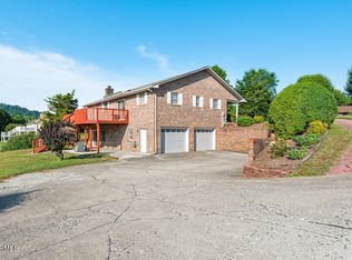 314 Jones Ln, Clinton, TN 37716