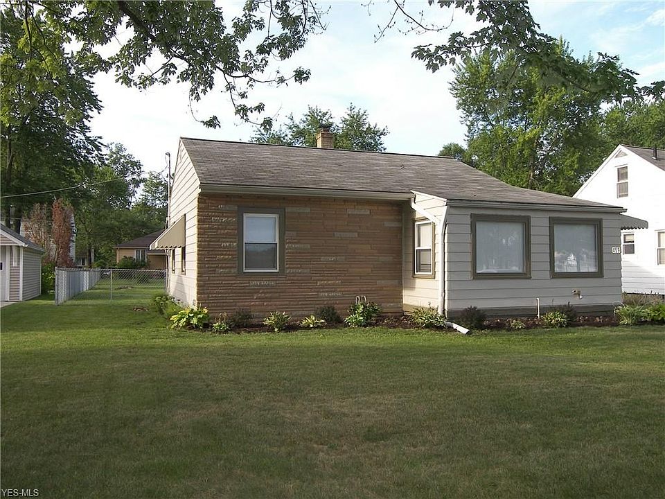 1st image of 469 Poplar St