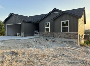 1819 Scenic Dr, Festus, MO 63028