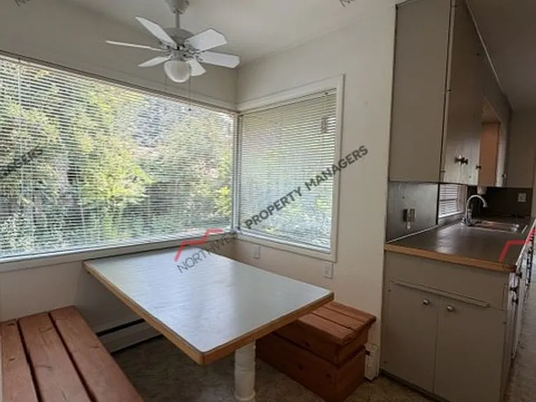 125 Sawall Ave W — Photo 6