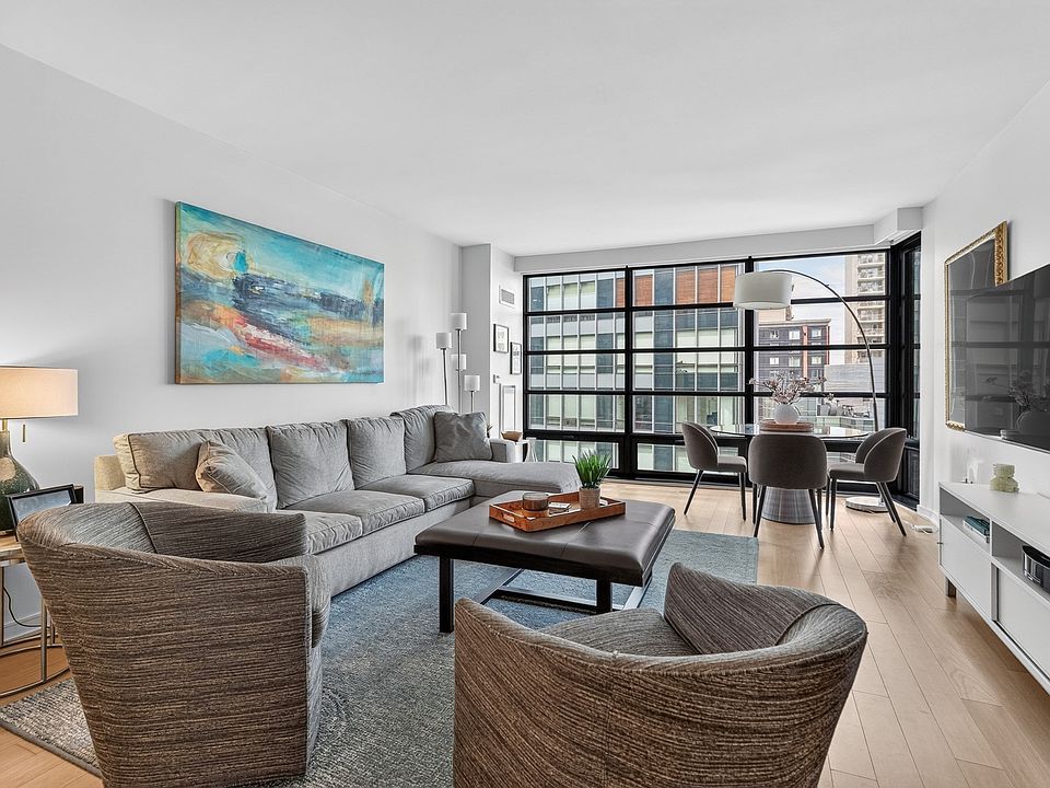 1st image of 580 Washington St #1410
