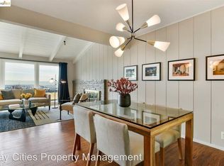 1047 Miller Ave, Berkeley, CA 94708