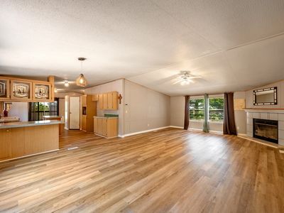 649 Lucky 13 Rd, Pottsboro, TX, 75076
