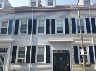 10 Essex St, Charlestown, MA 02129