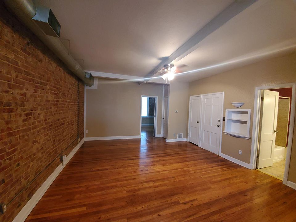 1st image of 560 Gillis St