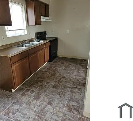 10253 Garnet Ln