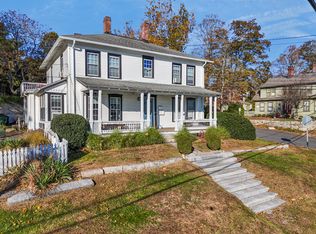 19 Ashby St, Groton, CT 06355