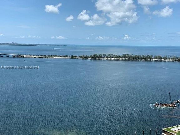 3rd image of 1627 Brickell Ave #Penthouse 2904