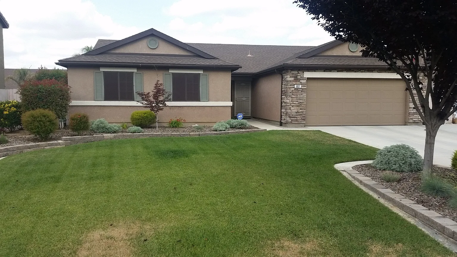 807 S Linda Ln photo 1