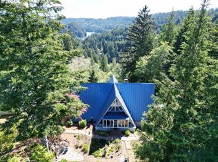 5971 View Ct, Florence, OR 97439