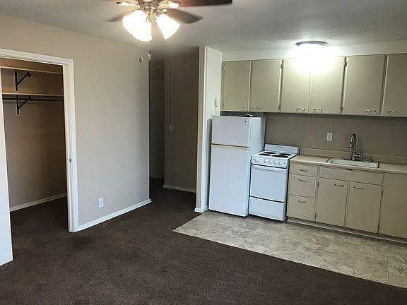 3rd image of 1936 Ford Pkwy APT 101