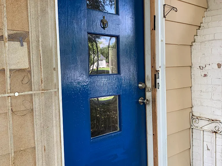 107 Browning Ave — Photo 10