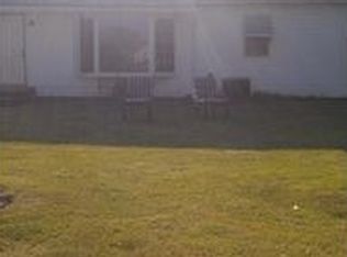 11511 Knoxville Rd, Milan, IL 61264