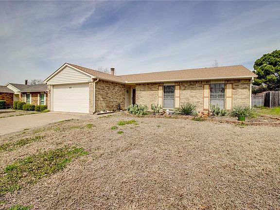2nd image of 235 Bluffview Dr