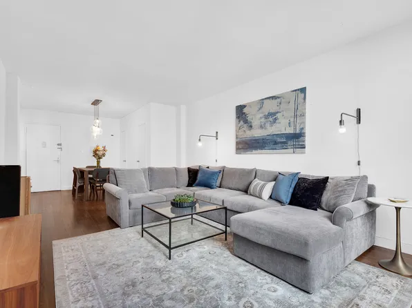 100 West 12th Street image 1 of 7